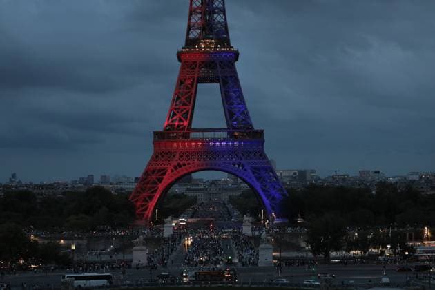 UEFA Champions League final match: Paris Saint-Germain v Inter Milan PARIS, FRANCE - MAY 31: Eiffel Tower is illuminated after PSG s goal during UEFA Champions League final match between Paris Saint-Germain and Inter Milan, in Paris, France on May 31, 2025. Mohamad Salaheldin Abdelg Alsayed Anadolu Paris France. Editorial use only. Please get in touch for any other usage.  Copyright: x2025xAnadoluxMohamadxSalaheldinxAbdelgxAlsayedx