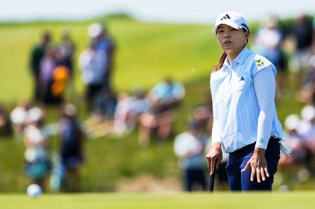 May 31, 2025, Madison, Wisconsin, USA: HINAKO SHIBUNO of Japan reacts after missing a putt on the ninth hole during the third round of the 2025 LPGA, Golf Damen U.S. Womens Open at Erin Hills Golf Course in Erin, Wis. Madison USA - ZUMAb262 20250531_znp_b262_020 Copyright: xJeffxM.xBrownx