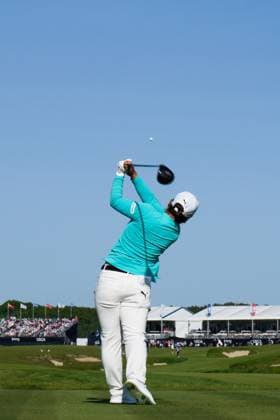 May 31, 2025, Madison, Wisconsin, USA: MAO SAIGO of Japan tees off on the 18th hole during the third round of the 2025 LPGA, Golf Damen U.S. Womens Open at Erin Hills Golf Course in Erin, Wis. Madison USA - ZUMAb262 20250531_znp_b262_035 Copyright: xJeffxM.xBrownx