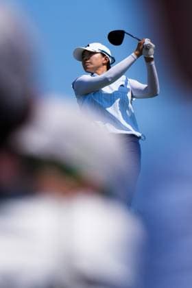 May 31, 2025, Madison, Wisconsin, USA: HINAKO SHIBUNO of Japan hits a tee shot during the third round of the 2025 LPGA, Golf Damen U.S. Womens Open at Erin Hills Golf Course in Erin, Wis. Madison USA - ZUMAb262 20250531_znp_b262_037 Copyright: xJeffxM.xBrownx