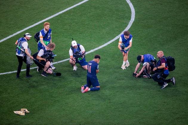 Sport Bilder des Tages Paris 14 Desire DOUE nach Spielende im Fokus, Fussball, Paris - Inter Mailand 5:0. Fußball UEFA Championsleague, Paris Saint-Germain - FC Internazionale Milano, Finale, Saison 2024-2025, am 31.05.2025 in Muenchen, A L L I A N Z A R E N A, Deutschland. Quelle Copyright Credit : Oryk HAIST