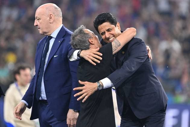 Nasser EL KHELAIFI (Praesident PSG), Trainer Luis ENRIQUE (PSG), li:Giuseppe MAROTTA (Praesident Mailand), Siegerehrung, Fussball UEFA Champions League Finale Paris Saint-Germain (PSG) - Inter Mailand 5-0, am 31.05.2025 Munich Football Arena,