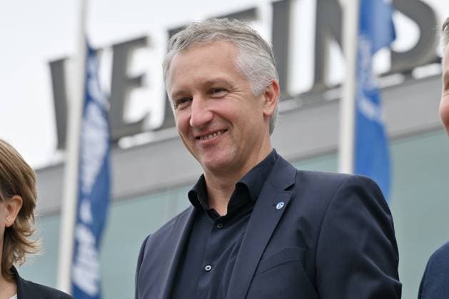 Frank Baumann (Vorstand FC Schalke 04) 01.06.2025, Fussball 2. Bundesliga, Vorstellung von Frank Baumann als Vorstand Sport beim FC Schalke 04. Foto: Maik Hölter Team2 Gelsenkirchen Veltins Arena Nordrhein Westfalen Deutschland