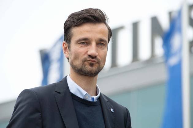 Matthias TILLMANN, Vorstandsvorsitzender FC Schalke 04, Portraet, Porträt, Portrait, Angeschnittenes Einzelbild, Einzelmotiv, Vorstellung von Frank BAUMANN als neuer Sportvorstand des FC Schalke 04, am 01.06.2025 in Gelsenkirchen, Veltins Arena. DFL regulations prohibit any use of photographs as image sequences and or quasi-video. Â