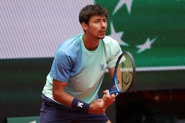 ROLAND GARROS 2025 Thierry Larret MAXPPP - PARIS (75) 01 06 2025 Thierry Larret Maxppp. Tennis. Roland Garros 2025. Internationaux de France de tennis. Stade Roland Garros, Paris (75). Le 1er juin 2025. Court Suzanne Lenglen : Alexei POPYRIN (AUS) vs Tommy PAUL (USA) PARIS (75) STADE ROLAND GARROS PARIS ILE DE FRANCE FRANCE  Copyright: xMAXPPPxThierryxLarretx TLR202506019352 TLR202506019352