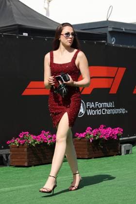Eli Babickova, Partnerin von Andrea Kimi Antonelli (Mercedes AMG Petronas Formula One Team, 12), Race day, ESP, Formel 1 Weltmeisterschaft, Aramco Grand Prix von Spanien, Circuit de Barcelona Catalunya, Saison 2025, 01.06.2025 ITA, Formel 1 Weltmeisterschaft, Spanish Grand Prix, 01.06.2024 Barcelona Copyright: xEibner-Pressefoto AnnikaxGrafx EP_AGF