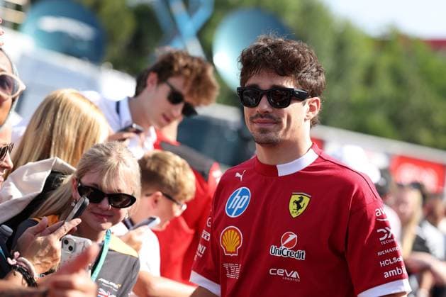 01.06.2025, xrarjax, Motorsport FIA Formel 1, Großer Preis von Spanien 2025 v.l. Charles Leclerc (Ferrari) Startnummer 16 (FIA REGULATIONS PROHIBIT ANY USE OF PHOTOGRAPHS as IMAGE SEQUENCES and or QUASI-VIDEO) Barcelona