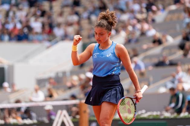 2025-06-01 French Open Roland Garros PARIS, FRANCE - JUNE 1: Jasmine Paolini of Italy during the French Open at Roland Garros on June 1, 2025 in Paris, France. Paris Roland Garros France Content not available for redistribution in The Netherlands directly or indirectly through any third parties. Copyright: xMarleenxFouchierx