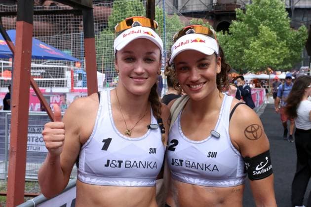 Beach Pro Tour Ostrava, 01.06.2025 Beach Pro Tour Ostrava, Beach-Volleyball, Elite16, Ostrava, 01.06.2025 Bild: Freude als Team über Bronze, Vergé-Dépré, Anouk (SUI, 1) und Vergé-Dépré, Zoé (SUI, 2) Copyright: xBEAUTIFULxSPORTS NilsxKoepkex