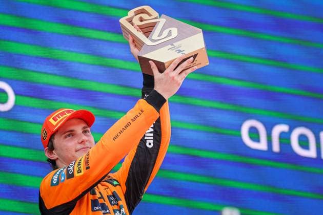 Oscar Piastri of Australia and McLaren , Race, F1 Grand Prix of Spain, am 01. June 2025 in Barcelona, Spain. (Foto von Diogo Cardoso DeFodi Images) Oscar Piastri of Australia and McLaren , Race, F1 Grand Prix of Spain, Circuit de Barcelona-Catalunya on June 1, 2025 in Barcelona, Spain. (Photo by Diogo Cardoso DeFodi Images)