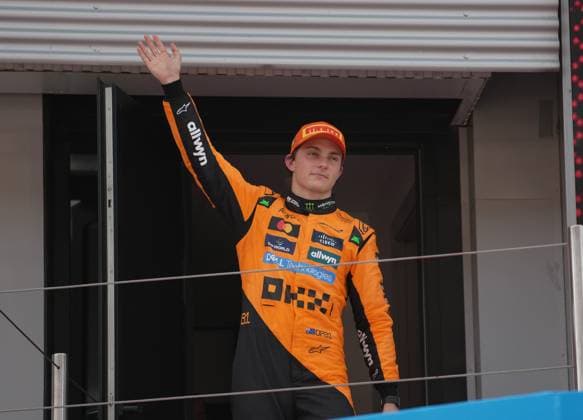 Formel 1 Aramco Grand Prix von Spanien 2025 01.06.2025, Circuit de Catalunya, Barcelona, Formel 1 Aramco Grand Prix von Spanien 2025 , im Bild Podium:, Sieger Oscar Piastri (AUS), McLaren F1 Team