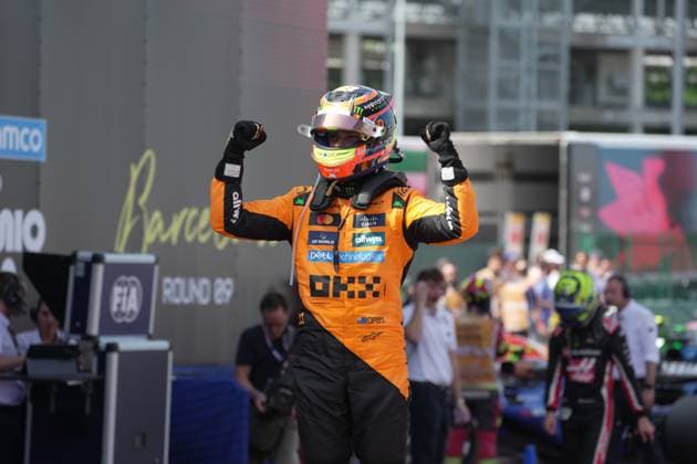 01.06.2025, Circuit de Catalunya, Barcelona, Formel 1 Aramco Grand Prix von Spanien 2025 , im Bild Sieger Oscar Piastri (AUS), McLaren F1 Team (Photo by Hasan Bratic DeFodi Images)