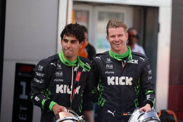 Sport Bilder des Tages Gabriel Bortoleto (Stake F1 Team Kick Sauber, 05), Nico Huelkenberg (Stake F1 Team Kick Sauber, 27), Race day, ESP, Formel 1 Weltmeisterschaft, Aramco Grand Prix von Spanien, Circuit de Barcelona Catalunya, Saison 2025, 01.06.2025 ITA, Formel 1 Weltmeisterschaft, Spanish Grand Prix, 01.06.2024 Barcelona Copyright: xEibner-Pressefoto AnnikaxGrafx EP_AGF