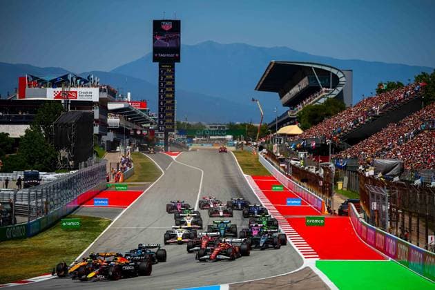 Start of the race, during the Spanish GP, Barcelona 29 May-1 June 2025, Montemelo Formula 1 World Championship, WM, Weltmeisterschaft 2025.  Copyright: xFedericoxBasile IPAxSportx xipa-agency.netx xx IPA_58499927 IPA_Agency_IPA58499927