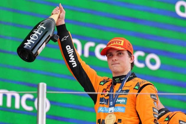 Oscar Piastri of Australia and McLaren , Race, F1 Grand Prix of Spain, am 01. June 2025 in Barcelona, Spain. (Foto von Diogo Cardoso DeFodi Images) Oscar Piastri of Australia and McLaren , Race, F1 Grand Prix of Spain, Circuit de Barcelona-Catalunya on June 1, 2025 in Barcelona, Spain. (Photo by Diogo Cardoso DeFodi Images)
