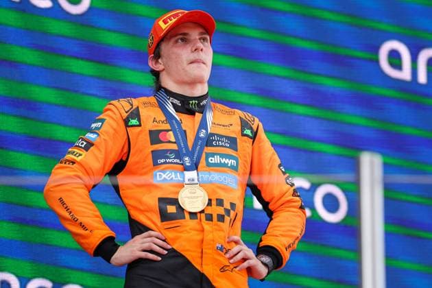 Oscar Piastri of Australia and McLaren , Race, F1 Grand Prix of Spain, am 01. June 2025 in Barcelona, Spain. (Foto von Diogo Cardoso DeFodi Images) Oscar Piastri of Australia and McLaren , Race, F1 Grand Prix of Spain, Circuit de Barcelona-Catalunya on June 1, 2025 in Barcelona, Spain. (Photo by Diogo Cardoso DeFodi Images)
