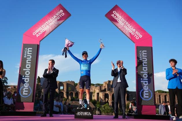 Lorenzo Fortunato of Xds Astana Team azure jersey on the podium during the stage 21 of the Giro d™Italia from Roma to Roma, Italy - Sunday, June 01, 2025. - cycling.  Copyright: xFabioxFerrari LaPressex
