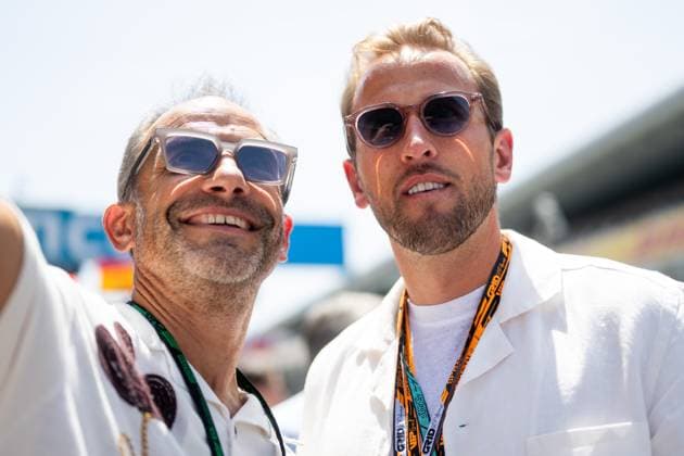 Adam Norris, Harry Kane (England, FC Bayern Muenchen, Fußballspieler) in der Startaufstellung, ESP, Formel 1 Weltmeisterschaft, Aramco Grand Prix von Spanien, Circuit de Barcelona Catalunya, Rennen, Saison 2025, 01.06.2025 ESP, Formel 1 Weltmeisterschaft, Aramco Grand Prix von Spanien, Circuit de Barcelona Catalunya, Rennen, Saison 2025, 01.06.2025 Barcelona Copyright: xEibner-Pressefoto Memmlerx EP_MMR