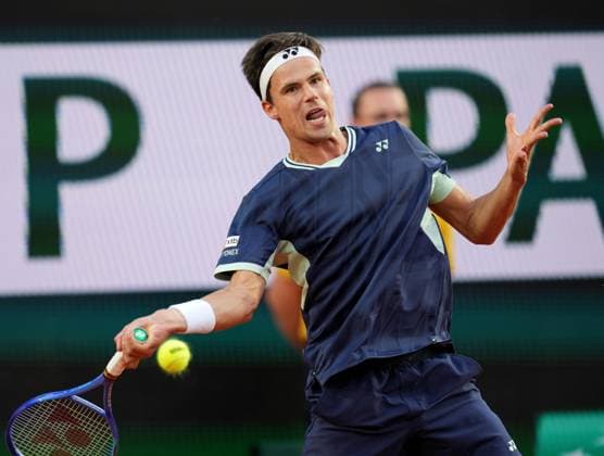 TENNIS - French Open 2025 PARIS,FRANCE,01.JUN.25 - TENNIS - ATP, Tennis Herren World Tour, French Open, Roland Garros, Grand Slam. Image shows Daniel Altmaier (GER).  GEPAxpictures xMichaelxRiedler