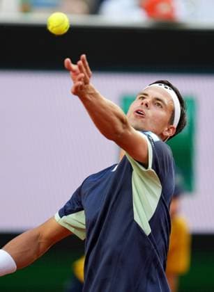 TENNIS - French Open 2025 PARIS,FRANCE,01.JUN.25 - TENNIS - ATP, Tennis Herren World Tour, French Open, Roland Garros, Grand Slam. Image shows Daniel Altmaier (GER).  GEPAxpictures xMichaelxRiedler
