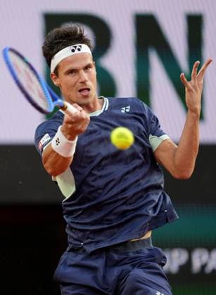 TENNIS - French Open 2025 PARIS,FRANCE,01.JUN.25 - TENNIS - ATP, Tennis Herren World Tour, French Open, Roland Garros, Grand Slam. Image shows Daniel Altmaier (GER).  GEPAxpictures xMichaelxRiedler