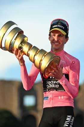 01-06-2025 Giro D italia; Tappa 21 Roma - Roma; 2025, Visma - Lease A Bike; Yates, Simon; Roma; 