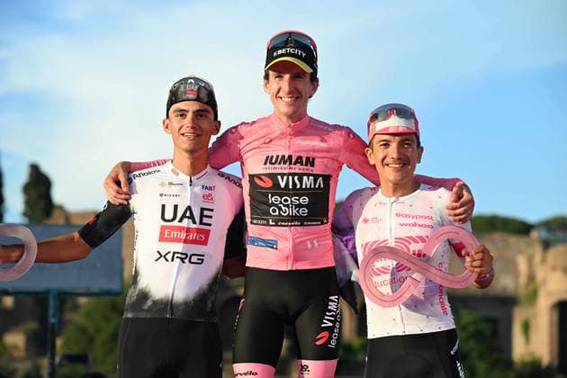 01-06-2025 Giro D italia; Tappa 21 Roma - Roma; 2025, Visma - Lease A Bike; 2025, Uae Team Emirates - Xrg; 2025, Ef Education - Easypost; Yates, Simon; Del Toro Romero, Isaac; Carapaz Antonio, Richard Antonio; Roma; 