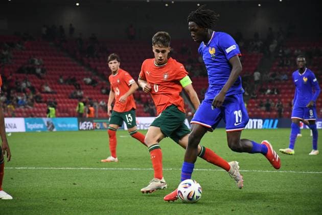 France v Portugal - 2025 UEFA Under 17 Euro Final TIRANA, ALBANIA - JUNE 1: Portugal and France face off in the final match of the UEFA Under-17 European Championship, EM, Europameisterschaft at the National Arena in Tirana, Albania, on June 1, 2025. Portugal win the UEFA Under-17 European Championship. Olsi Shehu Anadolu Tirana World. Editorial use only. Please get in touch for any other usage.  Copyright: x2025xAnadoluxOlsixShehux