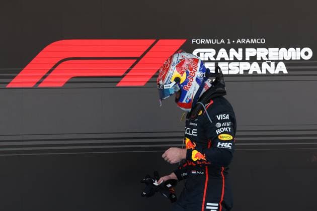 1 Max Verstappen (NLD) Oracle Red Bull Racing (AUT) Red Bull RB21 Honda RBPT during the 2025 Formula One Spain Grand Prix, 9th round of the 2025 Formula 1 World Championship, WM, Weltmeisterschaft at Circuit de Barcelona-Catalunya on 1st June, 2025 in Barcelona, Spain. (Photo by Philippe Nanchino Eurasia Images) Barcelona Circuit De Barcelona-Catalunya Spain