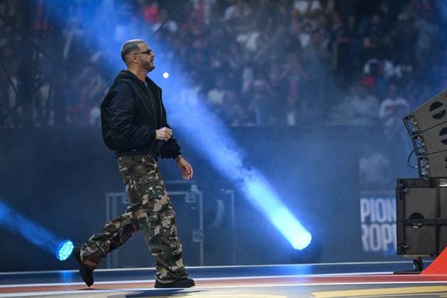 PSG celebrates Champions League trophy at Parc des Princes - FA DJ Snake performs as Paris Saint-Germain’s players celebrate the UEFA Champions League trophy at the Parc des Princes Stadium in Paris on June 1, 2025, the day after PSG won the UEFA Champions League final football match over Inter Milan in Munich, on May 31, 2025. Photo by Firas Abdullah ABACAPRESS.COM Paris Ile-de-France France  Copyright: xAbdullahxFiras ABACAx