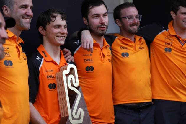 June 1, 2025, Sabadell, Barcelona, Spain: Montmelo Spain June 01, 2025 Oscar Piastri (81 AUS McLaren) celebrates victory with his McLaren team during race at the Formula 1 Aramaco Spain Grand Prix 2025 in Montmelo Spain on 01 June 2025 Sabadell Spain - ZUMAu50_ 20250601_zsp_u50_120 Copyright: xXavixUrgelesx