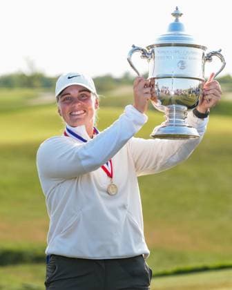 Sport Themen der Woche KW22 Sport Bilder des Tages June 1, 2025, Erin, Wi, USA: MAJA STARK of Sweden holds the Harton S. Semple Trophy after winning the 80th LPGA, Golf Damen U.S. Womens Open at Erin Hills Golf Course in Erin, Wis. Stark became the third Swede to win the tournament in its 80-year history, finishing seven under. Erin USA - ZUMAb262 20250601_znp_b262_001 Copyright: xJeffxM.xBrownx