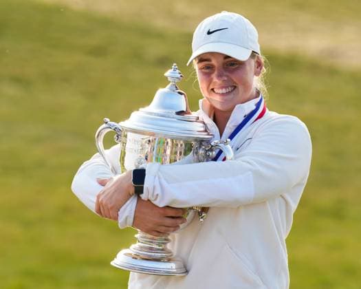 June 1, 2025, Erin, Wi, USA: MAJA STARK of Sweden holds the Harton S. Semple Trophy after winning the 80th LPGA, Golf Damen U.S. Womens Open at Erin Hills Golf Course in Erin, Wis. Stark became the third Swede to win the tournament in its 80-year history, finishing seven under. Erin USA - ZUMAb262 20250601_znp_b262_024 Copyright: xJeffxM.xBrownx