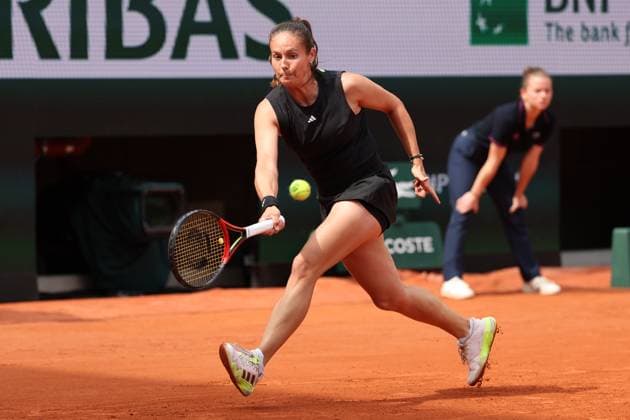 ROLAND GARROS 2025 Thierry Larret MAXPPP - PARIS (75) 02 06 2025 Thierry Larret Maxppp. Tennis. Roland Garros 2025. Internationaux de France de tennis. Stade Roland Garros, Paris (75). Le 2 juin 2025. Court Suzanne Lenglen : Mirra ANDREEVA (RUS) vs Daria KASATKINA (AUS) PARIS (75) STADE ROLAND GARROS PARIS ILE DE FRANCE FRANCE  Copyright: xMAXPPPxThierryxLarretx TLR202506021566 TLR202506021566