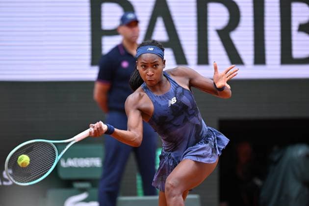 2025 Roland-Garros - Day 9 PARIS, FRANCE - JUNE 02: Coco Gauff of United States in action against Ekaterina Alexandrova during the Women s Singles Fourth Round match on Day Nine of the 2025 French Open at Roland Garros on June 02, 2025 in Paris, France. Mustafa Yalcin Anadolu Paris France. Editorial use only. Please get in touch for any other usage.  Copyright: x2025xAnadoluxMustafaxYalcinx