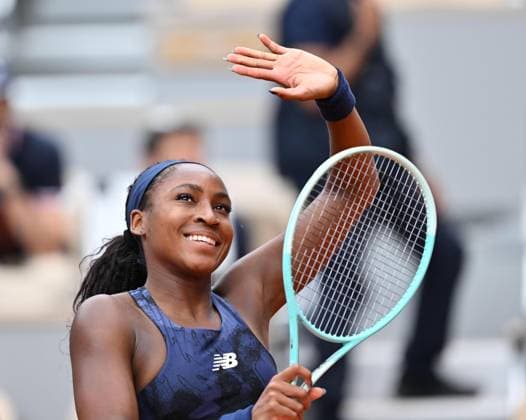 2025 Roland-Garros - Day 9 PARIS, FRANCE - JUNE 02: Coco Gauff of United States celebrates after winning her fourth round match against Ekaterina Alexandrova during the Women s Singles match on Day Nine of the 2025 French Open at Roland Garros on June 02, 2025 in Paris, France. Mustafa Yalcin Anadolu Paris France. Editorial use only. Please get in touch for any other usage.  Copyright: x2025xAnadoluxMustafaxYalcinx