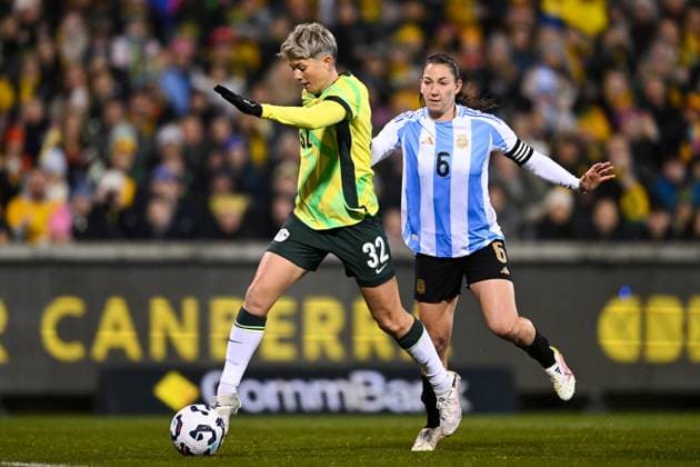 SOCCER AUSTRALIA ARGENTINA, Michelle Heyman of Australia attempts to score during the Women s friendly international soccer match between Australia and Argentina at GIO Stadium in Canberra, Monday, June 2, 2025. ( NO ARCHIVING, EDITORIAL USE ONLY CANBERRA AUSTRALIAN CAPITAL TERRITORY AUSTRALIA  Copyright: xLUKASxCOCHx 20250602179438044980