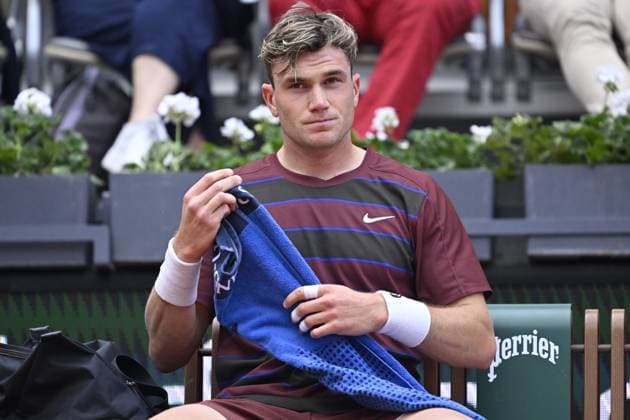 2025 Roland-Garros - Day 9 PARIS, FRANCE - JUNE 02: Alexander Bublik (not seen) of Kazakhstan competes with Jack Draper of Great Britain during the Men s Singles Fourth Round match on Day Nine of the 2025 French Open at Roland Garros on June 02, 2025 in Paris, France. Burak Akbulut Anadolu Paris France. Editorial use only. Please get in touch for any other usage.  Copyright: x2025xAnadoluxBurakxAkbulutx