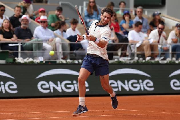 ROLAND GARROS 2025 Thierry Larret MAXPPP - PARIS (75) 02 06 2025 Thierry Larret Maxppp. Tennis. Roland Garros 2025. Internationaux de France de tennis. Stade Roland Garros, Paris (75). Le 2 juin 2025. Court Philippe Chatrier : Cameron NORRIE (GBR) vs Novak DJOKOVIC (SRB) - Tennis. Roland Garros 2025. French Open tennis tournament. Roland Garros Stadium, Paris (75) PARIS (75) STADE ROLAND GARROS PARIS ILE DE FRANCE FRANCE  Copyright: xMAXPPPxThierryxLarretx TLR202506022571 TLR202506022571