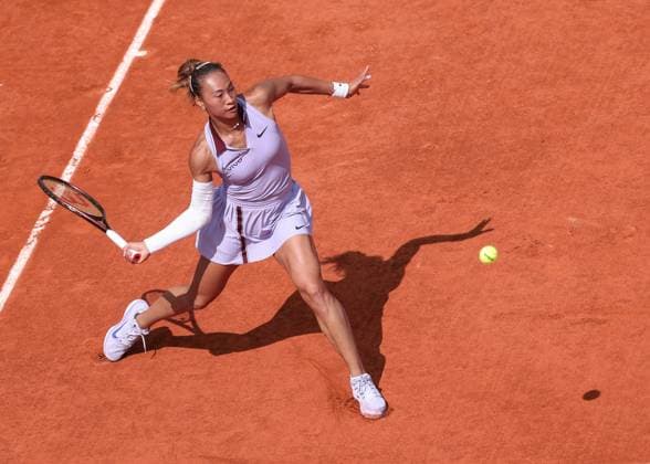 Qinwen Zheng (CHN) Tennis - French Open 2025 - Roland Garros - Paris - - France - 3 June 2025. Copyright: xJuergenxHasenkopfx