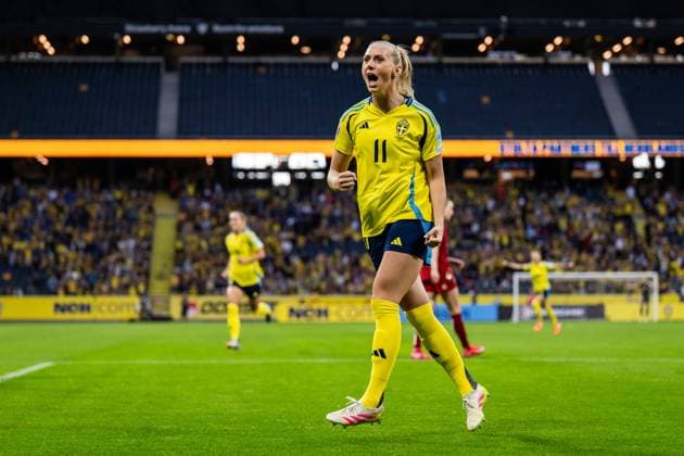 250603 Stina Blackstenius of Sweden celebrates after scoring 1-0 during the Women s Nations League football match between Sweden and Denmark on June 3, 2025 in Stockholm. Photo: Joel Marklund BILDBYRAN kod JM JM0698 fotboll football soccer fotball nations league uefa womens nations league sverige sweden danmark denmark dam bbeng bbauto jubel Copyright: JOELxMARKLUND BB250603JM018