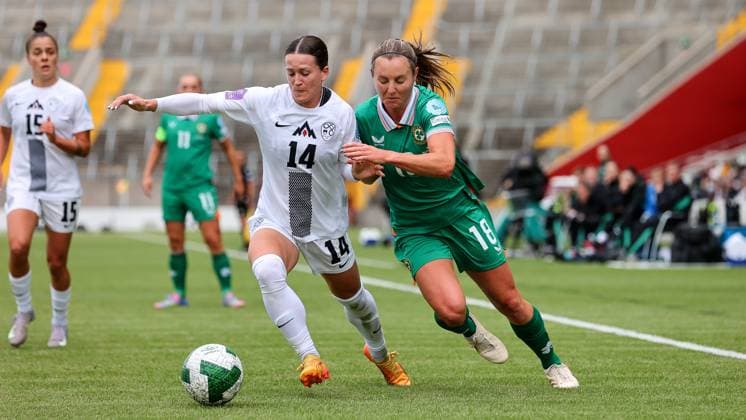 UEFA Women s Nations League 2025, Pairc Ui Chaoimh, Cork 3 6 2025 Republic of Ireland WNT vs Slovenia Slovenia s Å pela Kolbl with Kyra Carusa of Ireland Å pela Kolbl with Kyra Carusa 3 6 2025  Copyright: x INPHO RyanxByrnex RB2_5710