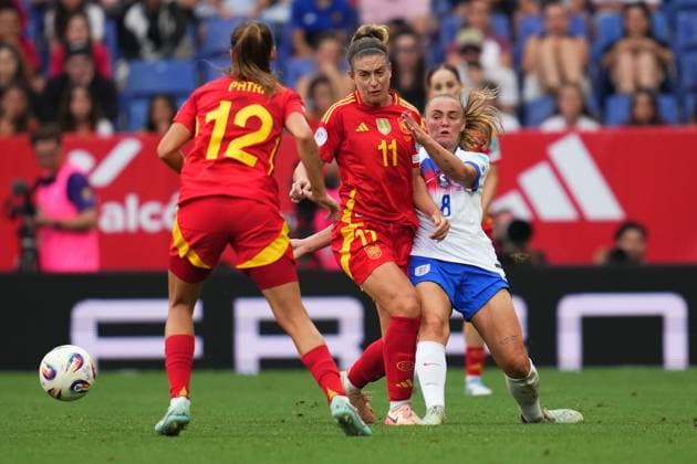 Alexia Putellas of Spain and Georgia Stanway of England Spain Women v England Women, UEFA Women s Nations League - League A - Group 3, Football, RCDE Stadium, Barcelona, Spain - 03 Jun 2025 EDITORIAL USE ONLY No use with unauthorised audio, video, data, fixture lists, club league logos or live services. Online in-match use limited to 120 images, no video emulation. No use in betting, games or single club league player publications. Copyright: xBaguxBlanco Shutterstockx 15338013af