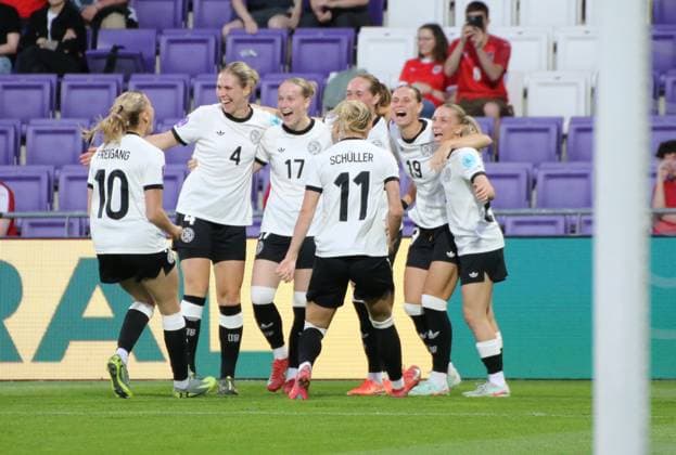 03.06.2025, xgrfx, Fussball UEFA Women s Nations League , Österreich - Deutschland v.l. Tor, Sydney Lohmann (Deutsche Frauennationalmannschaft) (DFL DFB REGULATIONS PROHIBIT ANY USE OF PHOTOGRAPHS as IMAGE SEQUENCES and or QUASI-VIDEO) Wien