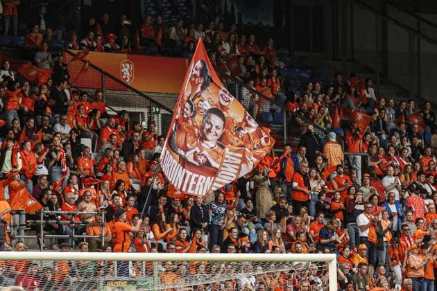 TILBURG - Orange fans during the Nations League match between the Netherlands and Scotland at the Koning Willem II Stadium on June 3, 2025 in Tilburg, Netherlands. ANP BART STOUTJESDIJK xVIxANPxSportx xxANPxIVx 529246990 originalFilename: 529246990.jpg