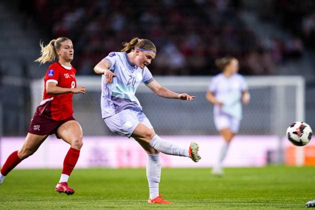 250603 Signe Gaupset of Norway during the UEFA Women™s Nations League football match between Switzerland and Norway on June 3, 2025 in Sion. Photo: Marius Simensen BILDBYRAN COP 238 bbeng dam football fotball fotboll norge norway soccer sveits switzerland uefa women s nations league Copyright: MARIUSxSIMENSEN BB250603BB692