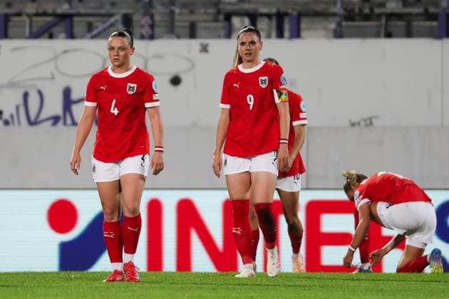 WOMEN SOCCER - NL, AUT vs GER VIENNA,AUSTRIA,03.JUN.25 - WOMEN SOCCER - UEFA Women s Nations League, OEFB international match, Länderspiel, Nationalmannschaft Austria vs Germany. Image shows the disappointment of AUT.  GEPAxpictures xDavidxBitzan