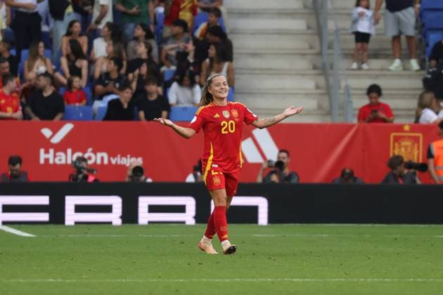 Spain - UEFA Women s Nations League - Spain vs England - 03 06 2025 SPAIN, BARCELONA, JUNE 03. Claudia Pina of Spain celebrates after scoring his side™s second goal during the UEFA Women s Nations League 2024 25 Group A3 football match between Spain and England at RCDE Stadium on June 03, 2025 in Barcelona, Spain. Photo by Manuel Blondeau AOP.Press Barcelona RCDE Stadium Catalunya Spain Copyright: x ManuelxBlondeau AOP.Pressx 20250603 012