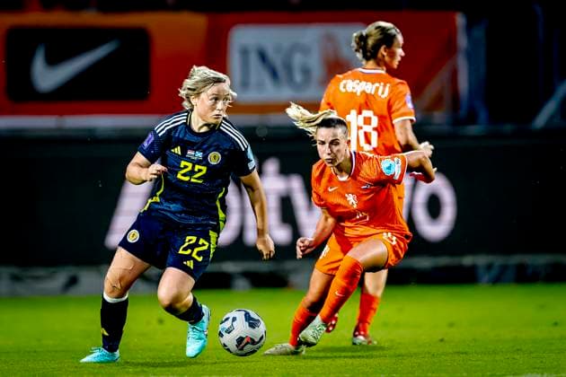 Scotland midfielder Erin Cuthbert, Netherlands midfielder Jackie Groenen during the match Netherlands - Scotland (women) at the Koning Willem II stadium for the UEFA Nations League women season 2024-2025 in TILBURG, Netherlands on 3 june 2025, (photo by Marcel van Dorst EYE4images DeFodi Images)
