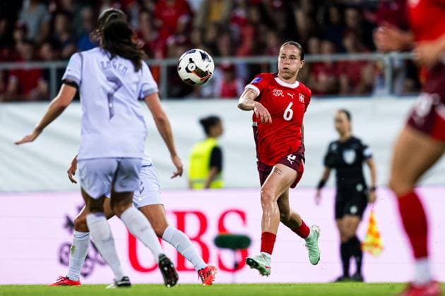 250603 GÃ raldine Reuteler of Switzerland during the UEFA Women™s Nations League football match between Switzerland and Norway on June 3, 2025 in Sion. Photo: Marius Simensen BILDBYRAN COP 238 bbeng dam football fotball fotboll norge norway soccer sveits switzerland uefa women s nations league Copyright: MARIUSxSIMENSEN BB250603BB910
